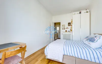 Appartement 379 600 € PARIS (75011) photo 5