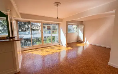 Appartement 2 650 €/mois PARIS (75011) photo 2