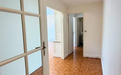 Appartement 2 650 €/mois PARIS (75011) photo 4