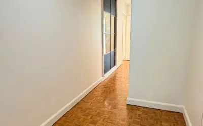 Appartement 2 650 €/mois PARIS (75011) photo 8