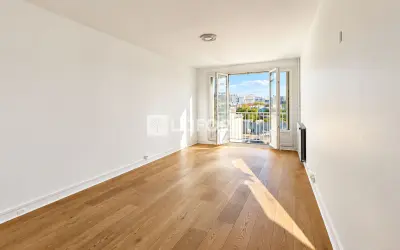 Appartement 655 000 € PARIS (75011) photo 2
