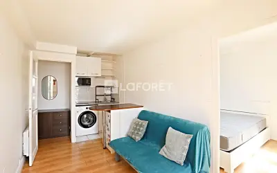 Appartement 973 €/mois PARIS (75010) photo 2
