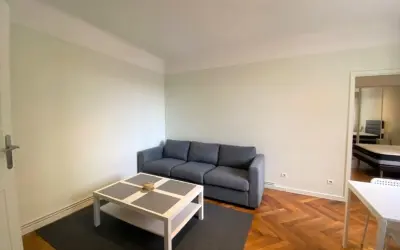 Appartement 1 856 €/mois PARIS (75016) photo 2