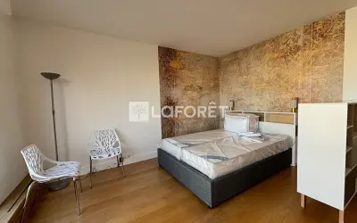 Appartement 1 675 €/mois PARIS (75116) photo 2