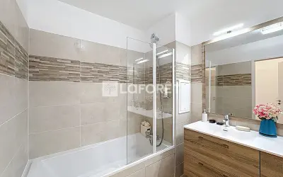 Appartement 2 300 €/mois FONTENAY AUX ROSES (92260) photo 9