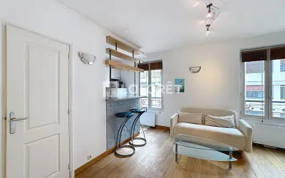 Appartement 260 000 € PARIS (75116) photo 2