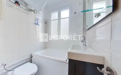 Appartement 1 046 €/mois PARIS (75018) photo 6