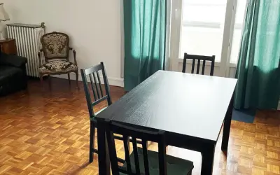 Appartement 1 843 €/mois PARIS (75018) photo 2