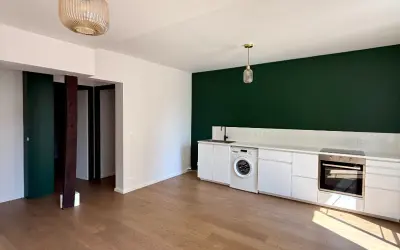 Appartement 1 270 €/mois PARIS (75017) photo 2