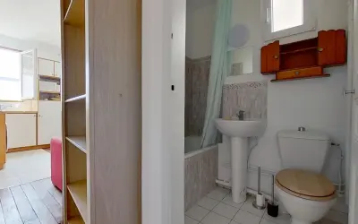 Appartement 1 071 €/mois PARIS (75017) photo 2