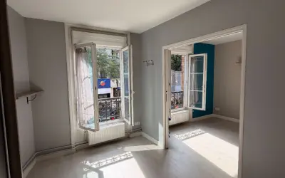 Appartement 300 000 € PARIS (75018) photo 2