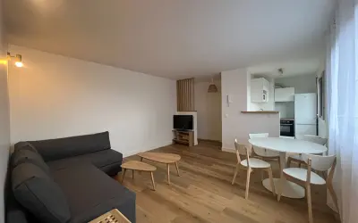 Appartement 1 320 €/mois PARIS (75018) photo 2