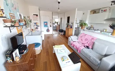 Appartement 1 021 €/mois PARIS (75018) photo 2