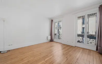 Appartement 300 000 € PARIS (75018) photo 2