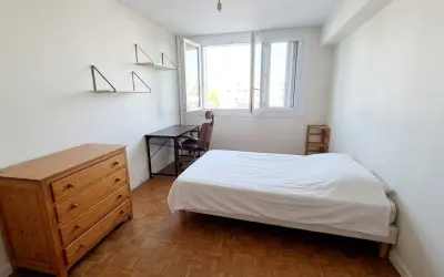 Appartement 1 618 €/mois PARIS (75018) photo 2