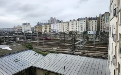 Appartement 1 550 €/mois PARIS (75018) photo 8