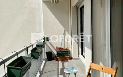 Appartement 1 335 €/mois PARIS (75020) photo 2
