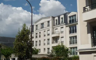 Appartement 2 660 €/mois CHARENTON LE PONT (94220) photo 7