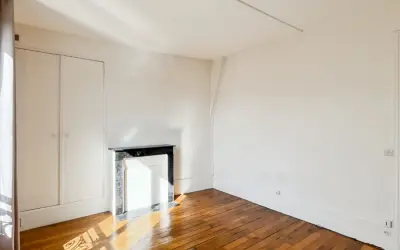 Appartement 1 600 €/mois PARIS (75004) photo 2