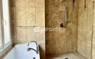 Appartement 2 050 €/mois PARIS (75004) photo 7