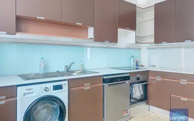 Appartement 2 150 €/mois PARIS (75010) photo 6