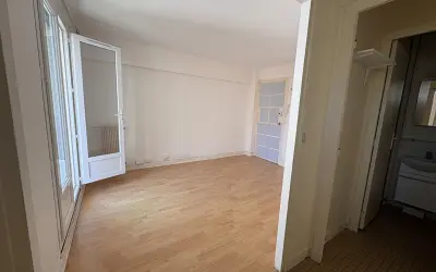 Appartement 715 €/mois PARIS (75015) photo 6