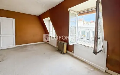 Appartement 275 600 € PARIS (75009) photo 2