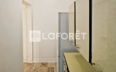 Appartement 2 609 €/mois PARIS (75010) photo 8