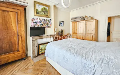 Appartement 640 000 € PARIS (75009) photo 6