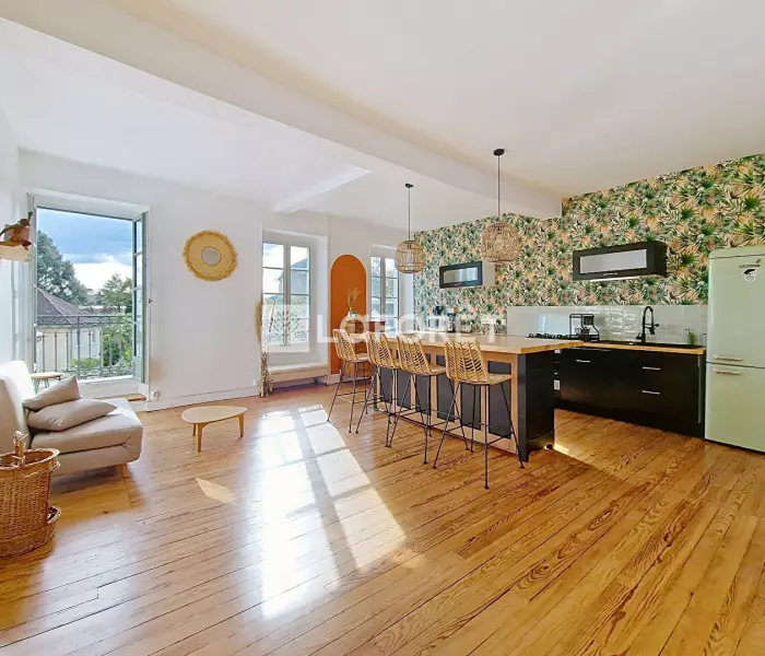 Exemple d'appartement en vente par l'Agence immobilière Pau Laforêt.