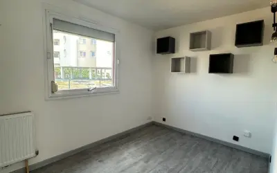 Appartement 1 100 €/mois EVRY COURCOURONNES (91000) photo 9