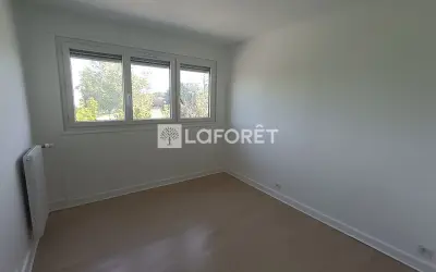 Appartement 1 095 €/mois PLAISIR (78370) photo 7