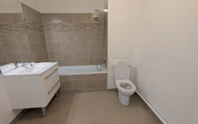 Appartement 920 €/mois LES CLAYES SOUS BOIS (78340) photo 5