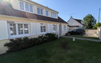 Maison 2 100 €/mois PLAISIR (78370) photo 6