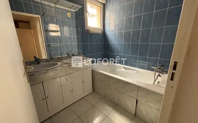 Appartement 1 100 €/mois PLAISIR (78370) photo 5