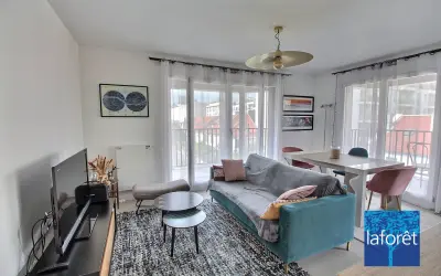 Appartement 2 373 €/mois PUTEAUX (92800) photo 4