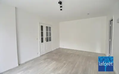 Appartement 1 409 €/mois PUTEAUX (92800) photo 2