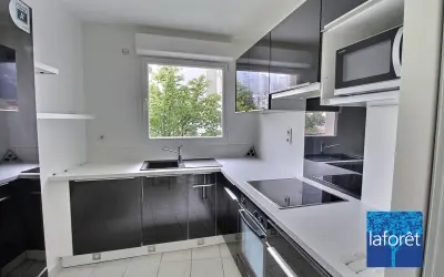 Appartement 1 409 €/mois PUTEAUX (92800) photo 4