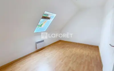 Maison 1 350 €/mois LUZARCHES (95270) photo 8