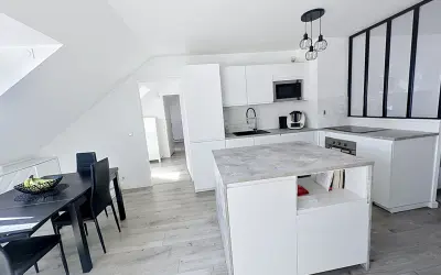 Appartement 345 000 € GUYANCOURT (78280) photo 2