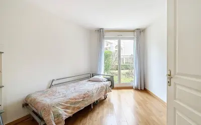 Appartement 410 000 € MONTIGNY LE BRETONNEUX (78180) photo 5