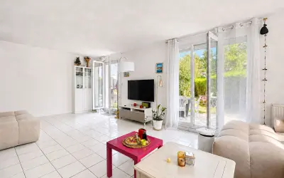 Maison 588 000 € GUYANCOURT (78280) photo 2