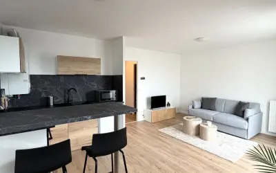 Appartement 990 €/mois MONTIGNY LE BRETONNEUX (78180) photo 2