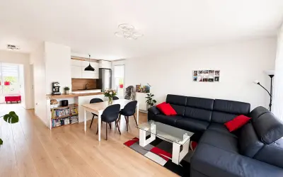 Appartement 379 000 € MONTIGNY LE BRETONNEUX (78180) photo 2