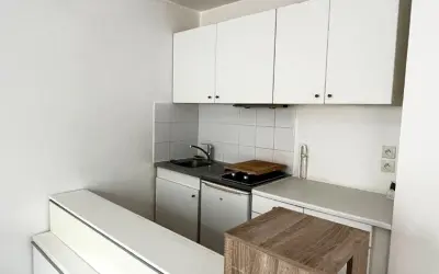 Appartement 850 €/mois MONTIGNY LE BRETONNEUX (78180) photo 2
