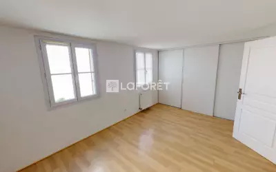 Maison 2 419 €/mois RUEIL MALMAISON (92500) photo 8