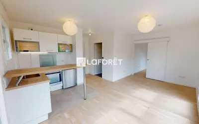 Appartement 1 099 €/mois RUEIL MALMAISON (92500) photo 2
