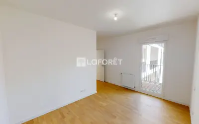 Appartement 1 737 €/mois RUEIL MALMAISON (92500) photo 9