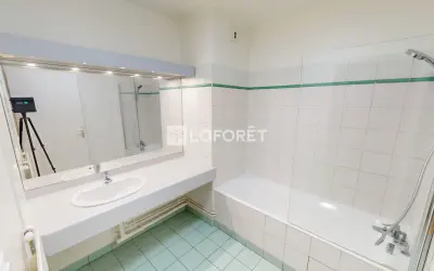 Appartement 1 921 €/mois RUEIL MALMAISON (92500) photo 5
