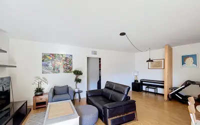 Appartement 1 790 €/mois SAINT MAUR DES FOSSES (94100) photo 2